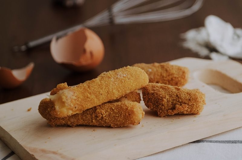 Mozzarella Sticks in Air Fryer Recipe